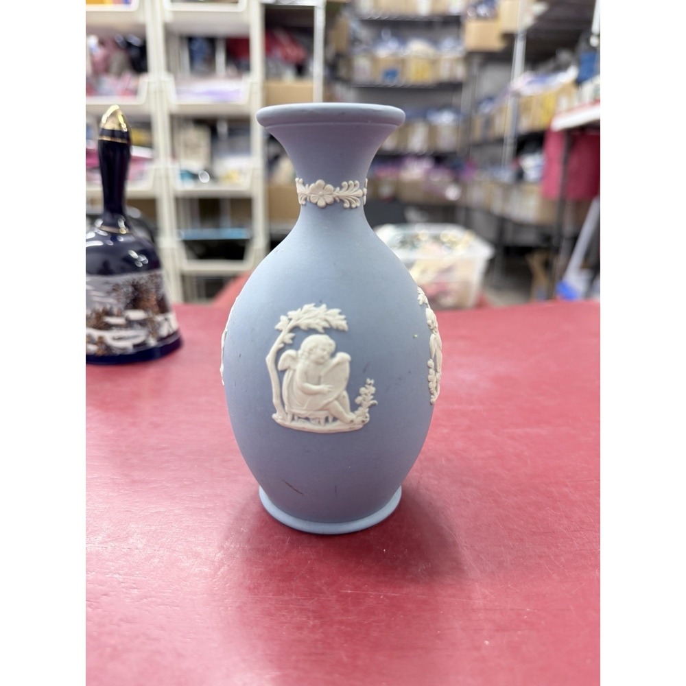 Wedgwood Blue Arcadia 5"‎ Bud Vase Cupids, Poor Maria & Bourbonnais Shepherd
